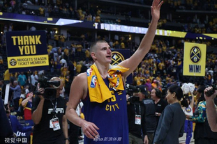 科贝尔：球队表现很好，希望下一场对阵药厂能延续今天的状态（科贝尔称赞球队发挥出色：期待下场对药厂延续今日势头）