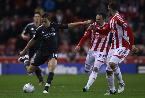 西媒：苏契奇一只脚已踏出皇社大门，球队愿意直接出售他（西媒：苏契奇已接近离队，皇社倾向直接出售他）