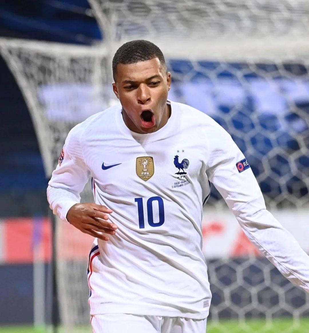 布鲁日主帅：球队尊重并钦佩巴萨，但也希望对手别小觑我们（布鲁日主帅：我们敬重巴萨，也请对手不要低估我们）