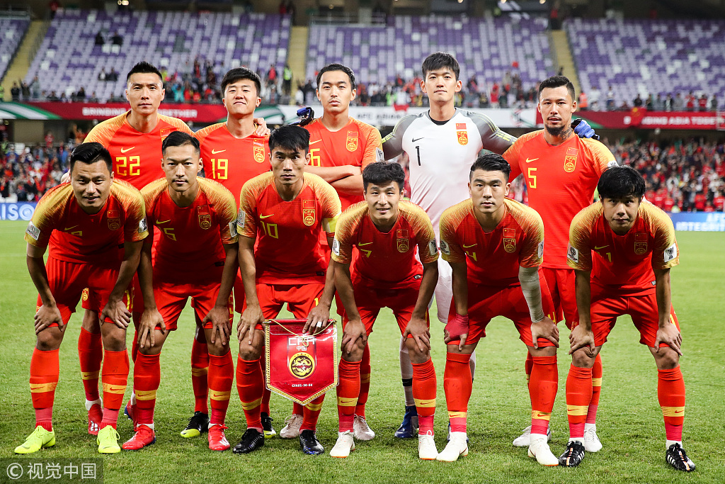 斯洛特：在利物浦每天都得证明自己，不能说拿过冠军就没问题（斯洛特：在利物浦必须持续证明自己，夺冠并非万事大吉）