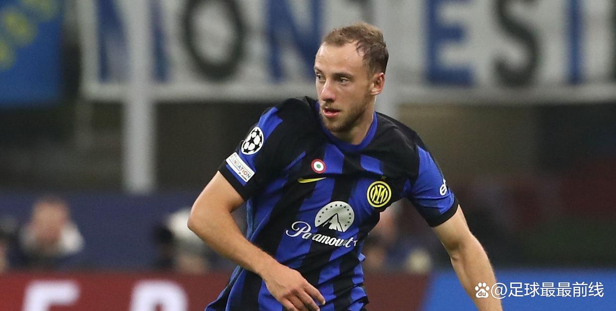 西甲积分榜：巴萨先赛获胜领先皇马4分，马竞两连败暂列第五（西甲积分更新：巴萨提前取胜领跑皇马4分，马竞遭两连败暂居第5）