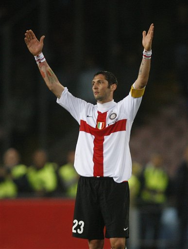 谁更强？卡博尔近3场攻入6球，恩苏近8次破门均为首开纪录（强强对比：卡博尔近三战轰入6球，恩苏近8次破门全部首开）