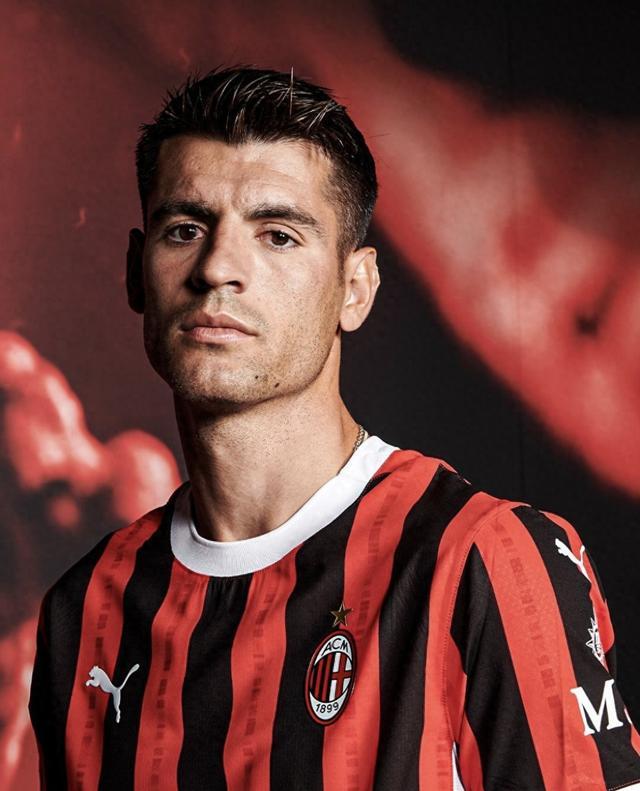 里程碑，徐新已为上海海港出战100场比赛（徐新迎来里程碑：代表上海海港出战第100场）