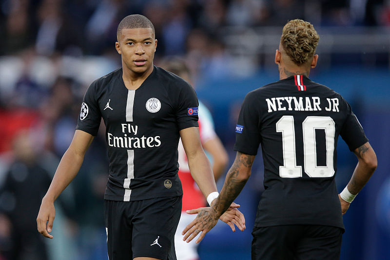 杨瀚森五项数据挂零，格兰特19罚35+4+4，开拓者送残阵雄鹿5连败（开拓者送残阵雄鹿五连败：格兰特19罚砍35+4+4，杨瀚森五项数据为零）