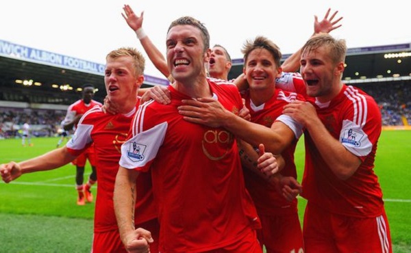 意甲媒体热议：希门尼斯经纪人表示希门尼斯从未想过离开米兰，他会留在球队（意媒关注：希门尼斯经纪人称其从未考虑离开米兰，将继续留队）