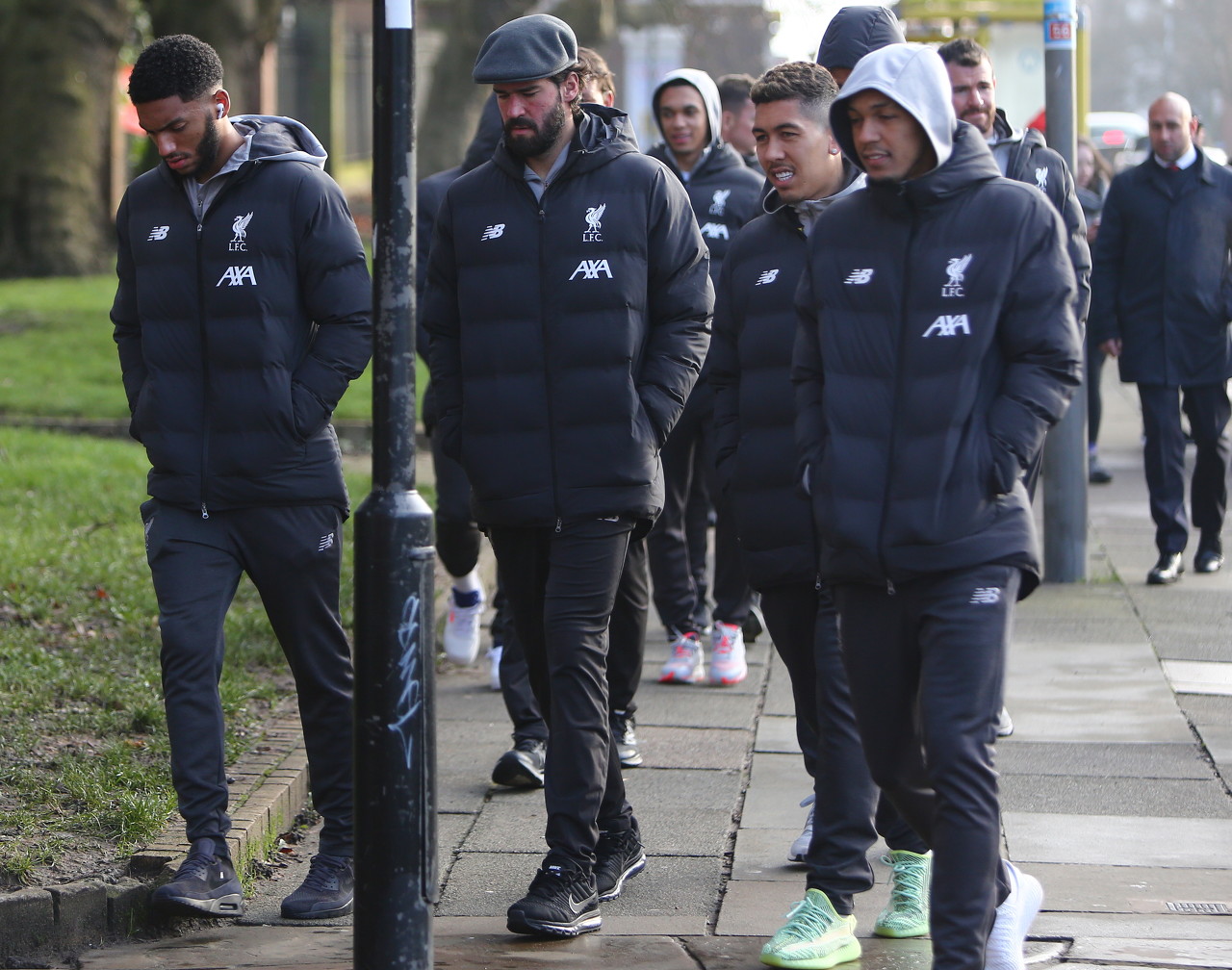 阔别三个月！皇家贝蒂斯社媒发布视频宣布队长伊斯科回归（时隔三个月，皇家贝蒂斯通过社媒视频官宣队长伊斯科回归）