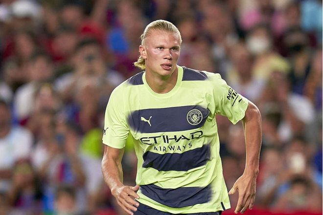 和我视频里说的一样，西班牙本地球迷果然对阿隆索更加包容（正如我在视频里提到的，西班牙本土球迷对阿隆索确实更宽容）