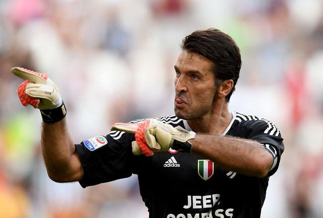 米体：泽林斯基出现轻微肌肉问题，可能不会出战比萨（米体：泽林斯基遭遇轻度肌肉问题，或无缘对阵比萨）